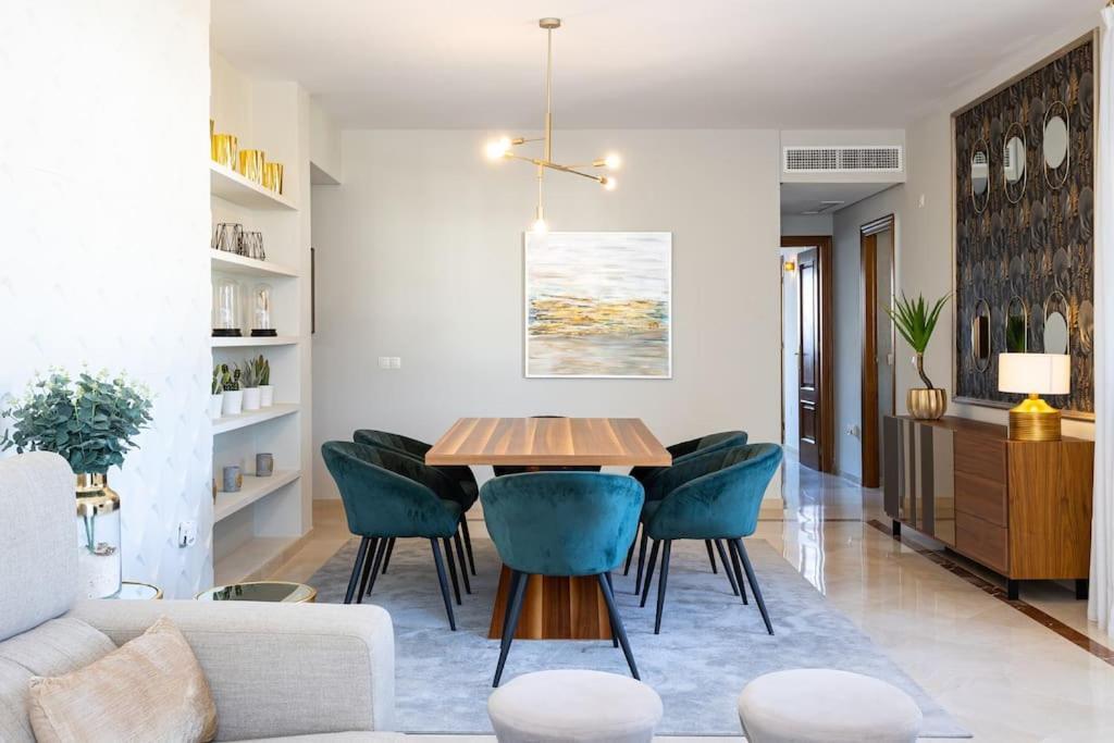 Luxuary Beachside 3Br Apartment ! Estepona Exterior foto
