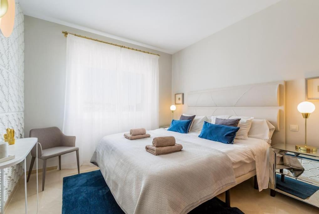 Luxuary Beachside 3Br Apartment ! Estepona Exterior foto
